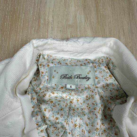 Beth Bowley White Feminine Floral Textured Office Singe Button Blazer Jacket 6 - Picture 8 of 15